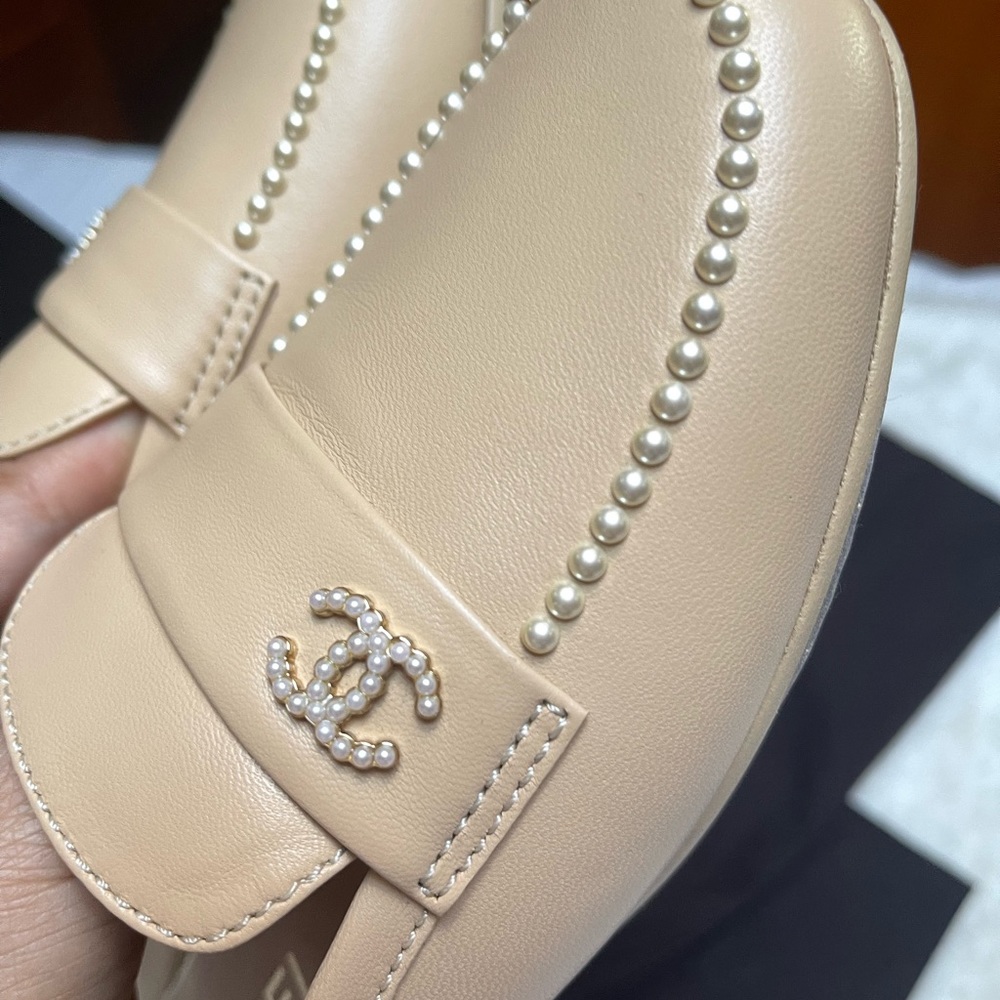 Chanel beige clair mules with pearl logo